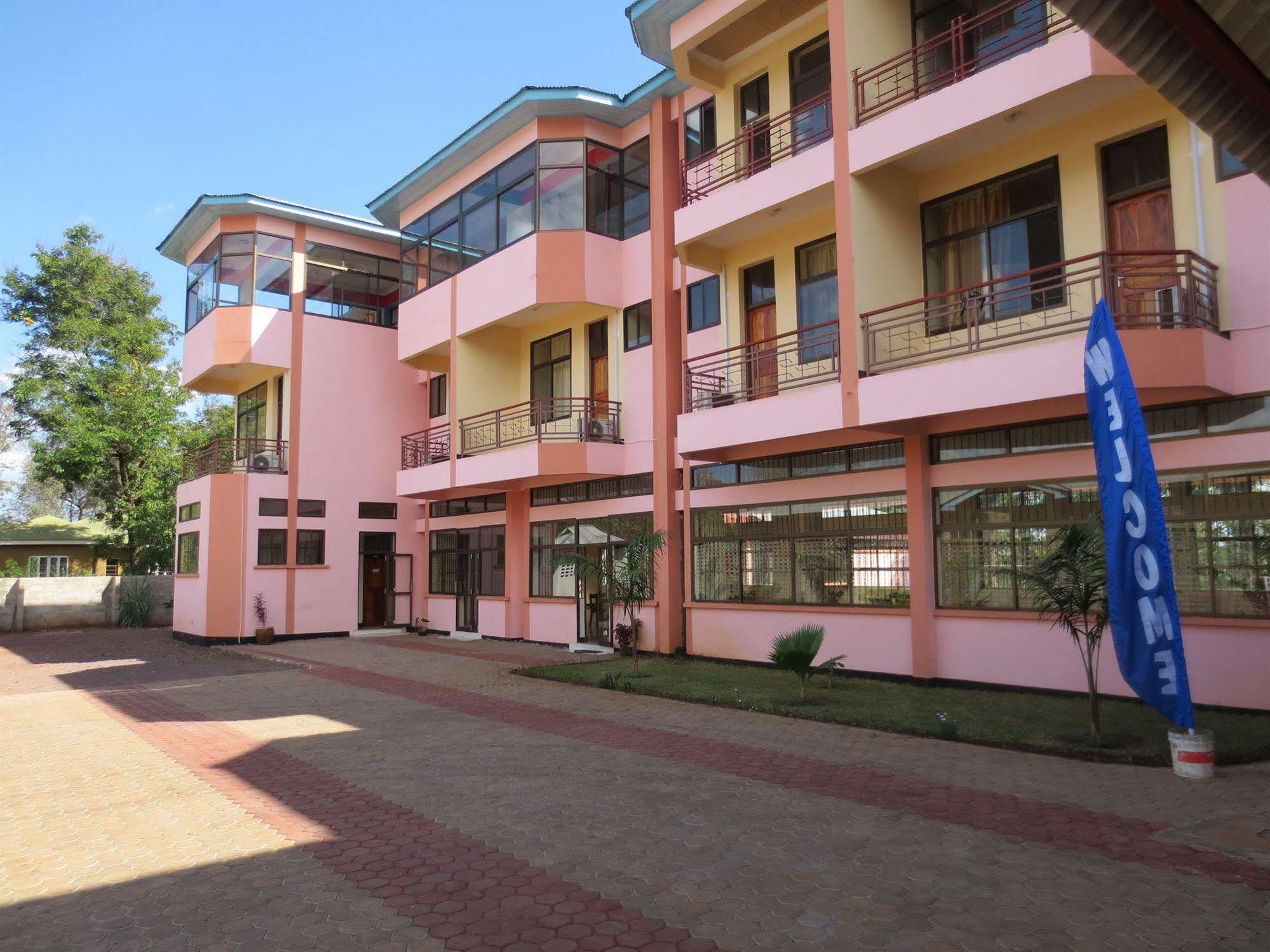 Stella Maris Lodge Moshi Exterior foto